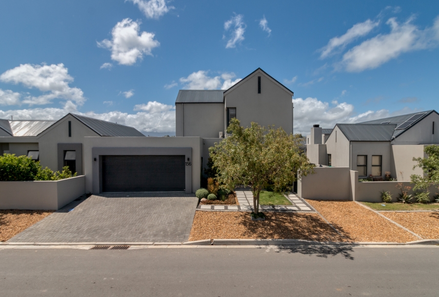 3 Bedroom Property for Sale in Aan de Wijnlanden Western Cape